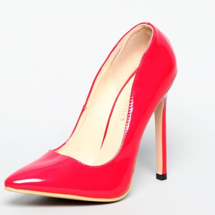 Escarpin shop dessous rouge