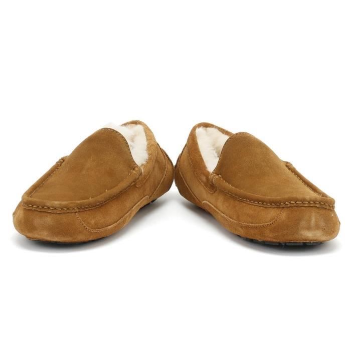 Pantoufles UGG Ascot pour Hommes Marron EU 46 Marron