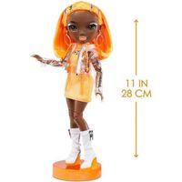 Rainbow High S23 Fashion Doll - Poupée 27 cm Michelle St Charles (Orange Fluo) - 1 tenue, 1 paire de chaussures et des accessoires