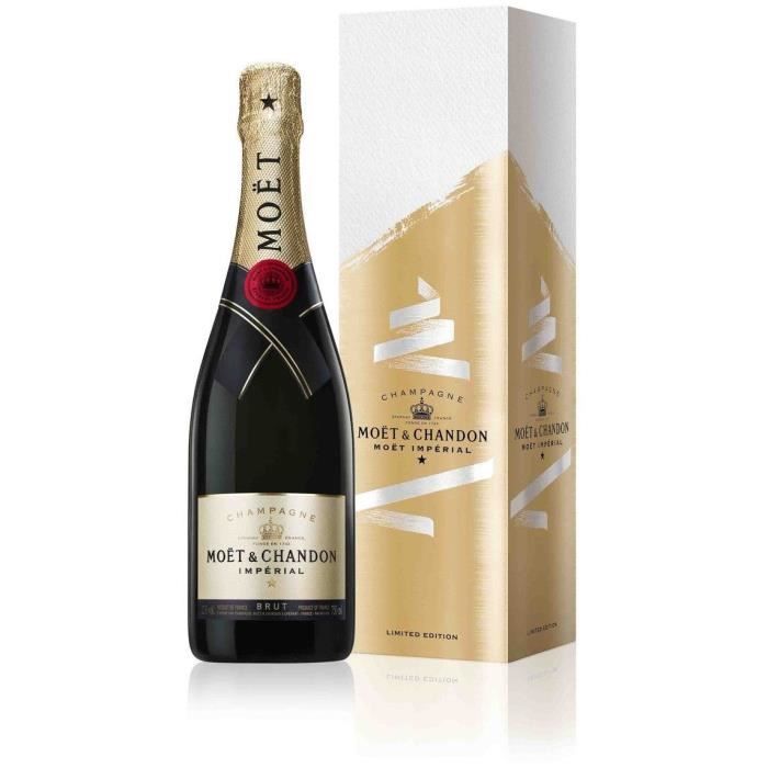 Champagne Moët et Chandon avec étui de Noël