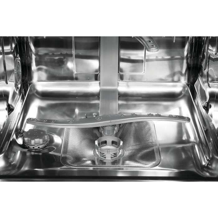 Comment installer mon lave-vaisselle encastrable 60cm Whirlpool