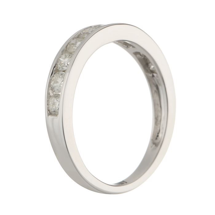 Le diamantaire on sale solitaire