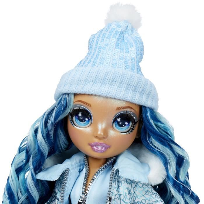 Poupée Rainbow High Winter Break Jade Hunter – Poupée-mannequin Winter  Break verte et jouet avec 2 tenues complètes de poupée, planche à neige et  accessoires d'hiver pour la poupée, excellent cadeau pour