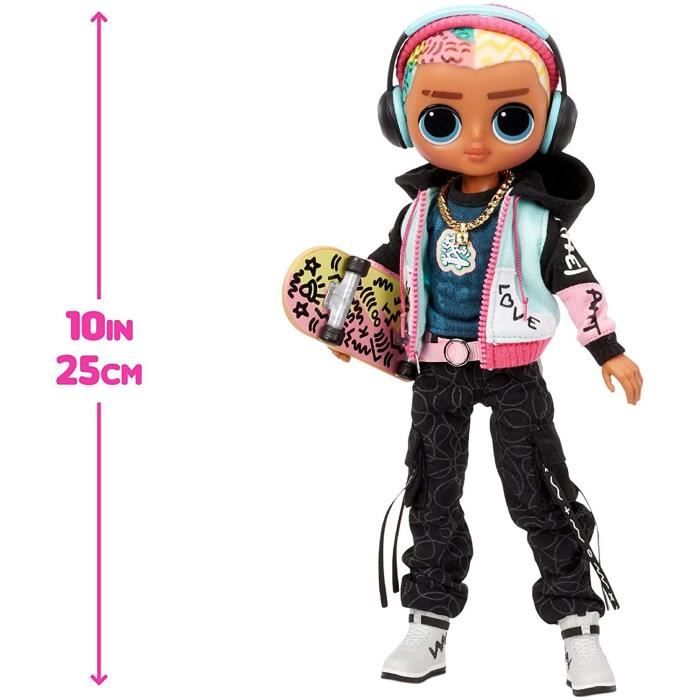 LOL Surprise OMG Poupée Mannequin - COSMIC NOVA - Comprend une poupée  mannequin, plusieurs surprises et de fabuleux accessoires - pour les  enfants de 4 ans et plus : : Jeux et Jouets