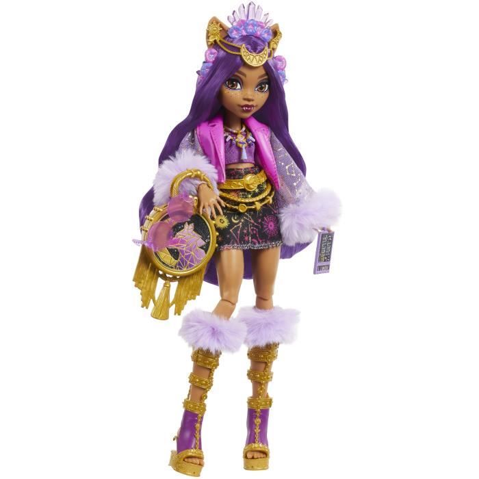 Monster High Clawdeen Wolf Poupée avec tenue glamour pour le Monster Fest et accessoires sur le thème du festival comme des en cas une affiche de groupe un sac tendance et bien plus encore HXH80