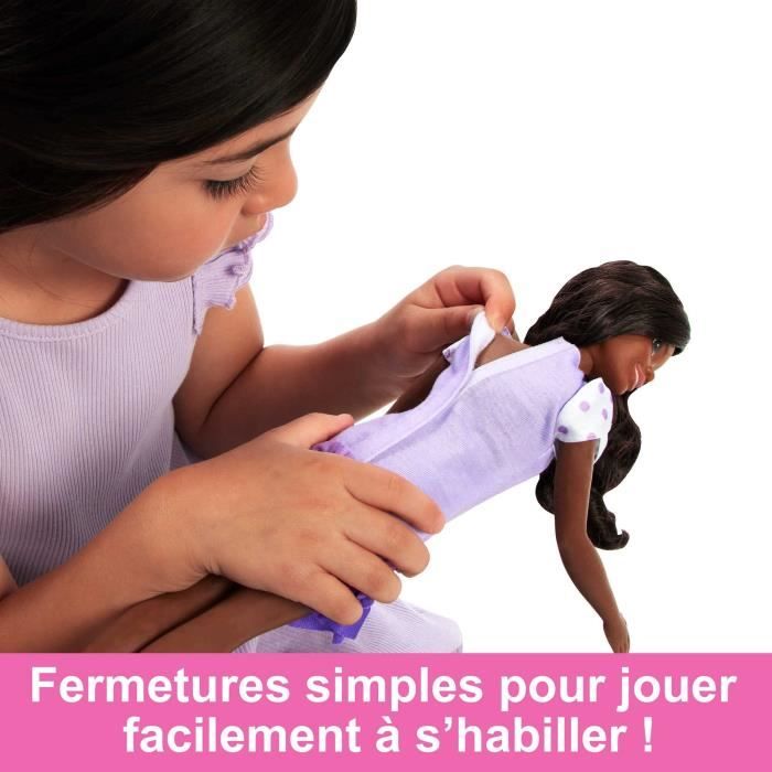 Barbie: My First Barbie Poupée préscolaire « Malibu » avec corps souple articulé de 34,3 cm, vêtements et accessoires de fête et de coucher, cheveux blonds