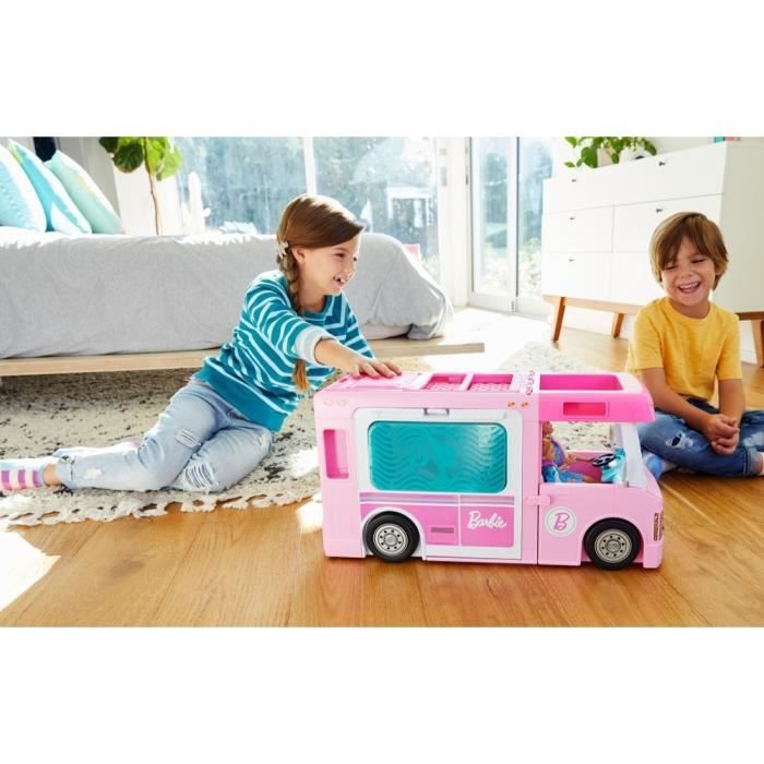 Camping-car transformable, Barbie, Ken et accessoires.