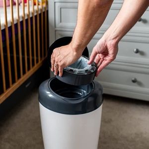 Recharge Sac Poubelle Couches 10 Pièces - Rouleau De 4.5m, Largeur 26cm, Matériau PE Anti-odeur, Compatible Tommee Tippee, Angelcare, Etc.