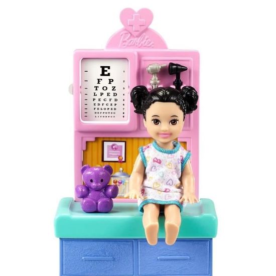 Barbie Métiers – Coffret Clinique Avec Poupée Docteur, 30 Accessoires Et 3 Pots De Pâte à Modeler, Dès 3 Ans