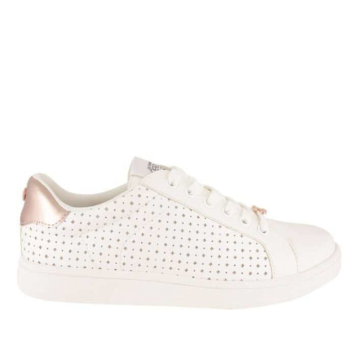 converse cuir perforé