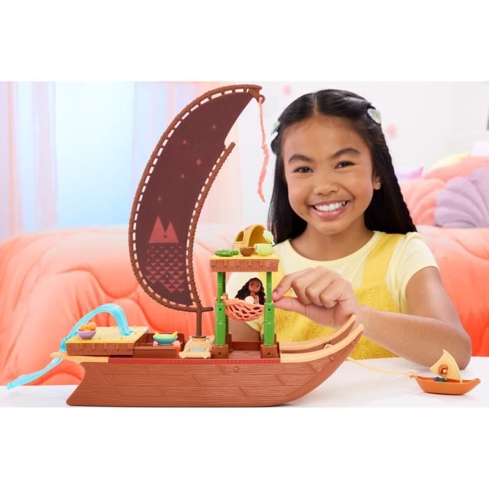 MATTEL Disney Vaiana La pirogue de Vaïana poupée Vaiana