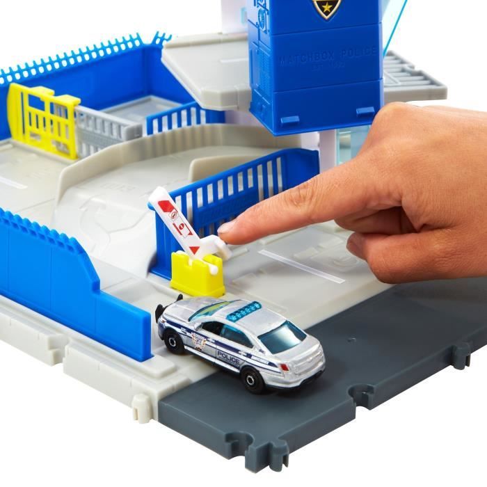 Matchbox police suv clearance