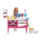 Barbie - Coffret Marchande de Glaces - Machine à Glaces à Levier - Poupée Blonde, Pâte à Modeler et 11 Accessoires - 30 cm - Dès 3 Ans, HCN46